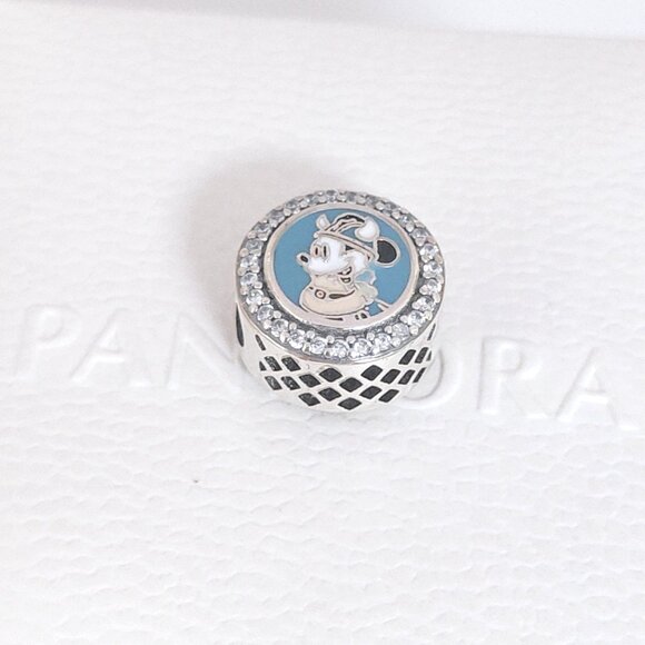 Pandora Disney Parks 2025 EPCOT World Showcase Norway Mickey Mouse Charm Bead - Picture 4 of 6